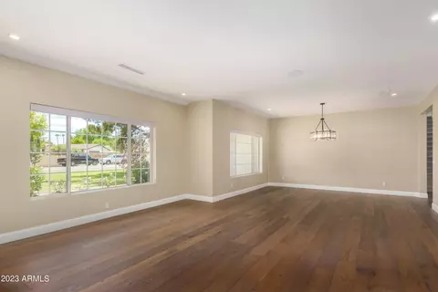 2146 E Caroline Ln, Tempe, AZ 85284 photo 6