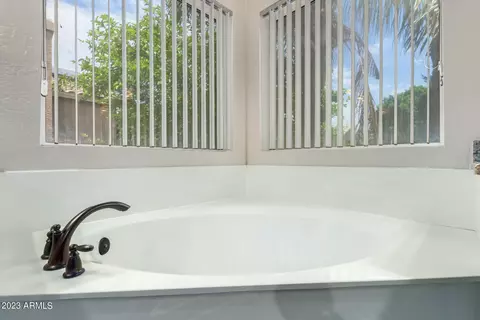 1249 W Edgewater Dr, Gilbert, AZ 85233 photo 28