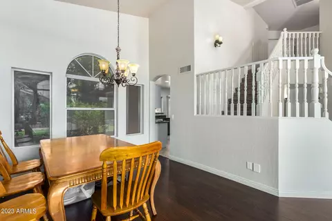 1249 W Edgewater Dr, Gilbert, AZ 85233 photo 9