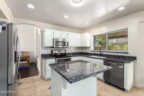 1249 W Edgewater Dr, Gilbert, AZ 85233 photo 17