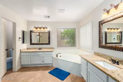 1249 W Edgewater Dr, Gilbert, AZ 85233 photo 26