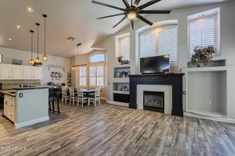 7065 E Lobo Ave E, Mesa, AZ 85209 photo 4