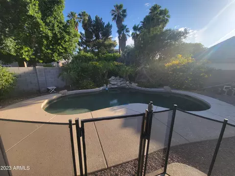 1659 Enrose St, Mesa, AZ 85203 photo 2