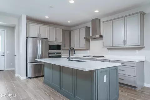 5058 N 181st Dr, Litchfield Park, AZ 85340