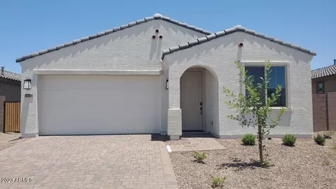 5356 W Country Garden Ln, Laveen, AZ 85339