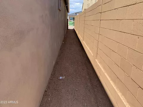 6033 E Lone Cactus Dr, Phoenix, AZ 85054 photo 5