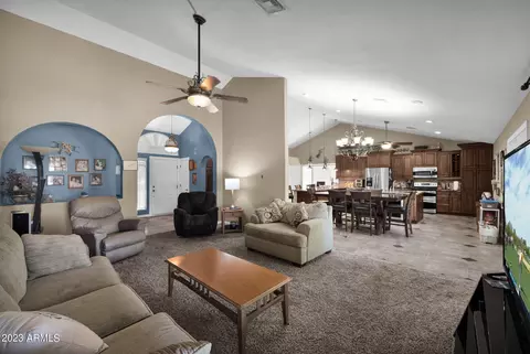 2843 E Norcroft Cir, Mesa, AZ 85213 photo 9