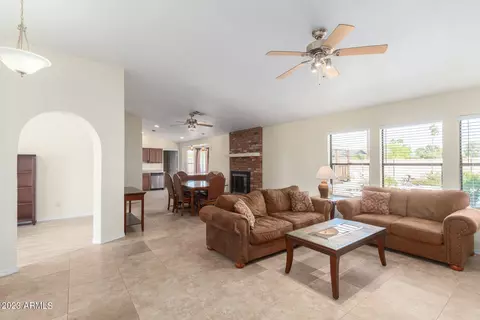 19207 N 31st Dr, Phoenix, AZ 85027