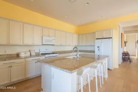 912 E La Mirada Dr, Phoenix, AZ 85042 photo 22