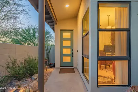 912 E La Mirada Dr, Phoenix, AZ 85042 photo 6