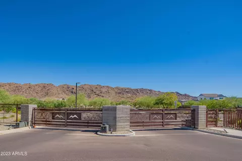 912 E La Mirada Dr, Phoenix, AZ 85042 photo 52