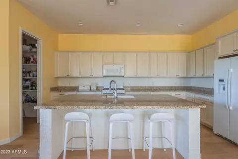 912 E La Mirada Dr, Phoenix, AZ 85042 photo 16