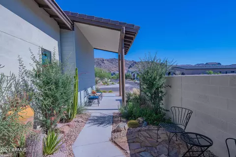 912 E La Mirada Dr, Phoenix, AZ 85042 photo 8