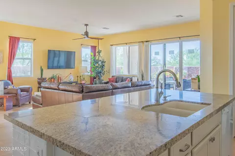 912 E La Mirada Dr, Phoenix, AZ 85042 photo 19