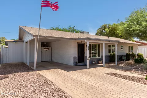 302 E Griswold Rd, Phoenix, AZ 85020 photo 2