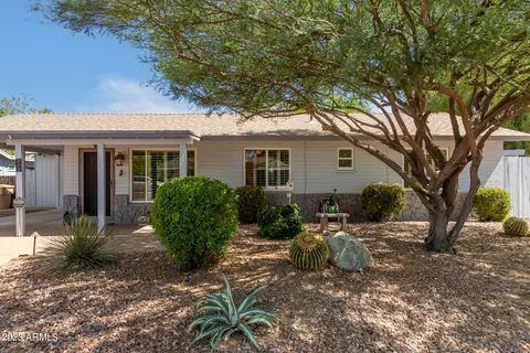 302 E Griswold Rd, Phoenix, AZ 85020
