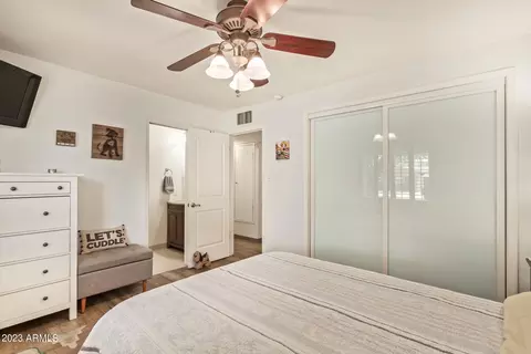 302 E Griswold Rd, Phoenix, AZ 85020 photo 13