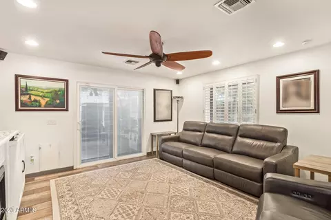 302 E Griswold Rd, Phoenix, AZ 85020 photo 5