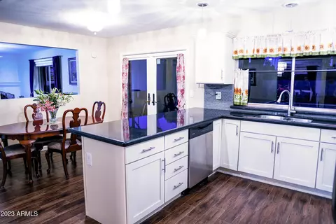 202 E Sharon Ave, Phoenix, AZ 85022 photo 16
