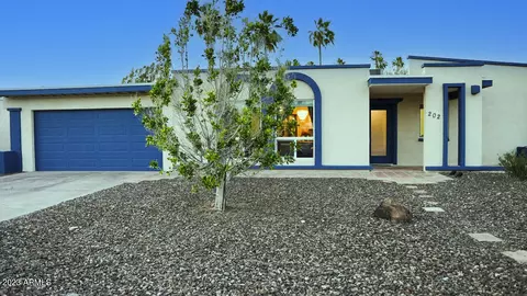 202 E Sharon Ave, Phoenix, AZ 85022 photo 6