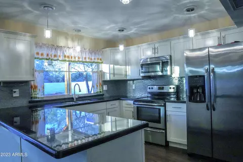 202 E Sharon Ave, Phoenix, AZ 85022 photo 17