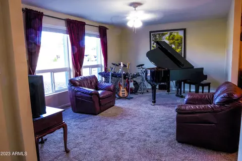 202 E Sharon Ave, Phoenix, AZ 85022 photo 9