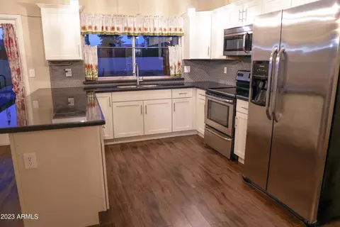 202 E Sharon Ave, Phoenix, AZ 85022 photo 22