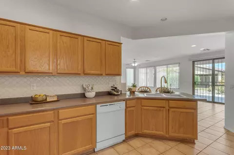 4114 E Azalea Dr, Gilbert, AZ 85298 photo 10