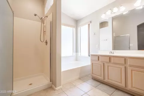 694 W Orange Dr, Gilbert, AZ 85233 photo 27
