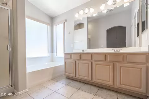 694 W Orange Dr, Gilbert, AZ 85233 photo 24