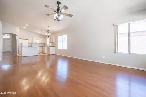 694 W Orange Dr, Gilbert, AZ 85233 photo 13