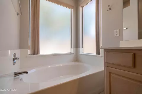 694 W Orange Dr, Gilbert, AZ 85233 photo 26