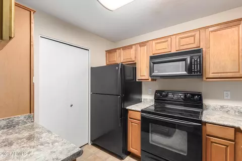 1880 E Morten Ave #152, Phoenix, AZ 85020 photo 12