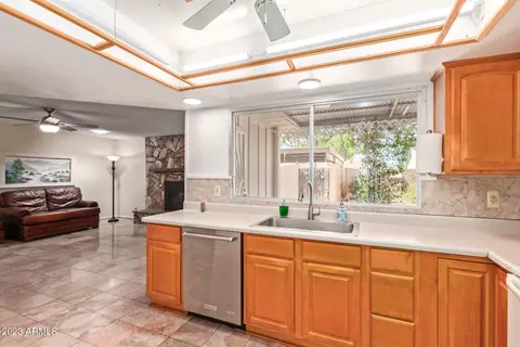 2124 E Minton Dr, Tempe, AZ 85282 photo 14