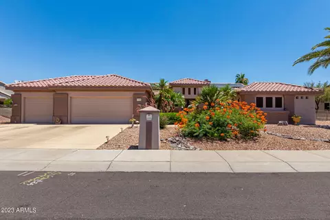 17475 N Ironhorse Dr, Surprise, AZ 85374