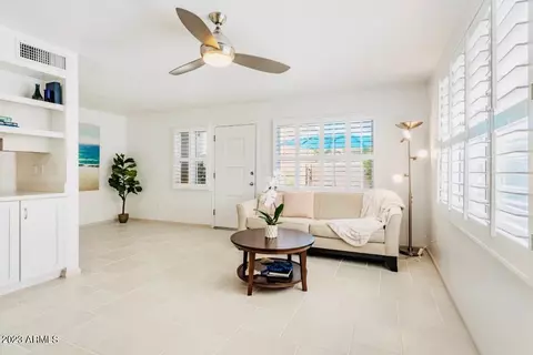 8017 E Glenrosa Ave, Scottsdale, AZ 85251