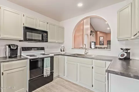 1030 S Surfside Dr, Gilbert, AZ 85233 photo 13