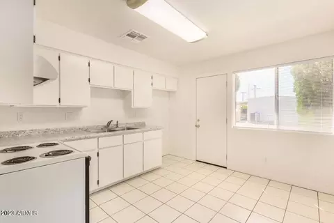 143 S Mountain Rd, Apache Junction, AZ 85120 photo 17