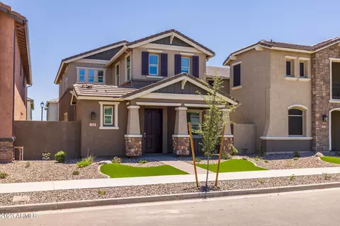 2567 S Entwistle St, Gilbert, AZ 85295