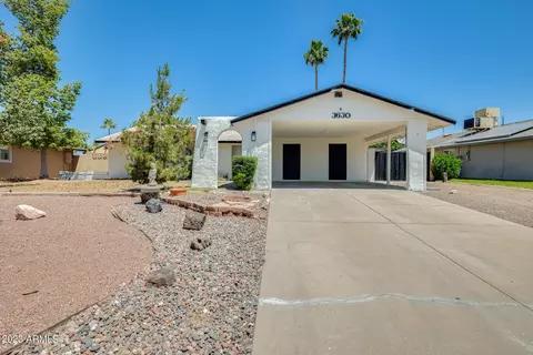 3630 W Crocus Dr, Phoenix, AZ 85053 photo 2