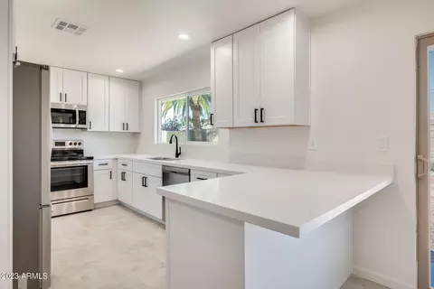 3630 W Crocus Dr, Phoenix, AZ 85053 photo 16