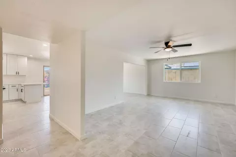 3630 W Crocus Dr, Phoenix, AZ 85053 photo 6