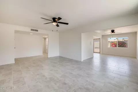 3630 W Crocus Dr, Phoenix, AZ 85053 photo 8
