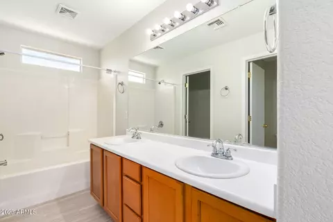 1504 E Chipman Rd, Phoenix, AZ 85040 photo 14