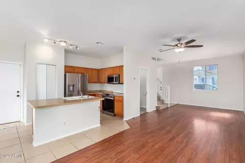 1504 E Chipman Rd, Phoenix, AZ 85040 photo 9