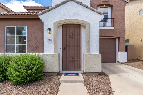 1504 E Chipman Rd, Phoenix, AZ 85040 photo 3