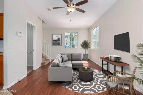 1504 E Chipman Rd, Phoenix, AZ 85040 photo 4