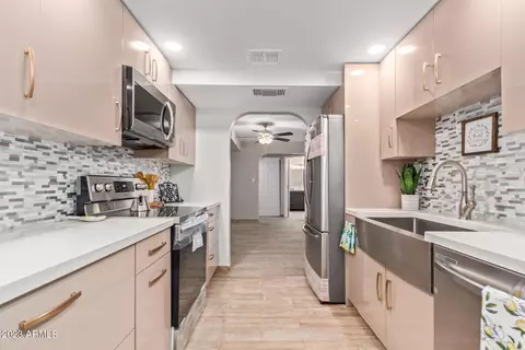 3825 E Camelback Rd #170, Phoenix, AZ 85018 photo 8