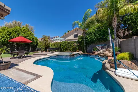 1340 W Maplewood St, Chandler, AZ 85286