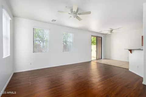 2926 E Dunbar Dr, Phoenix, AZ 85042 photo 7